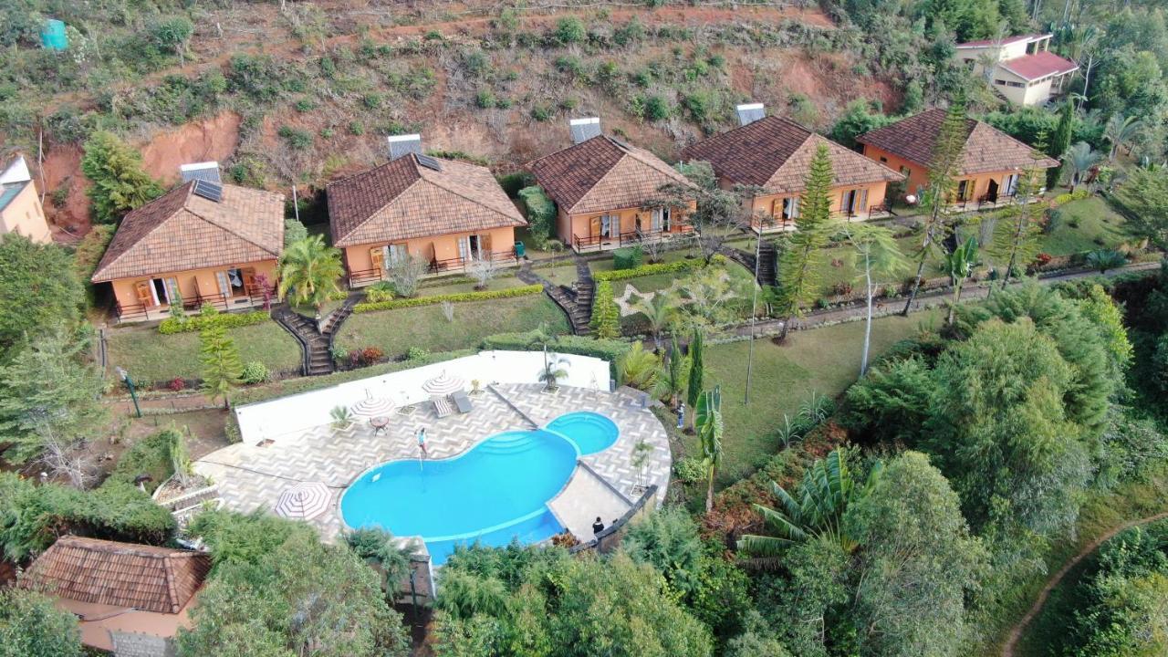 Andasibe Cyperus Hotel Moramanga Exterior photo